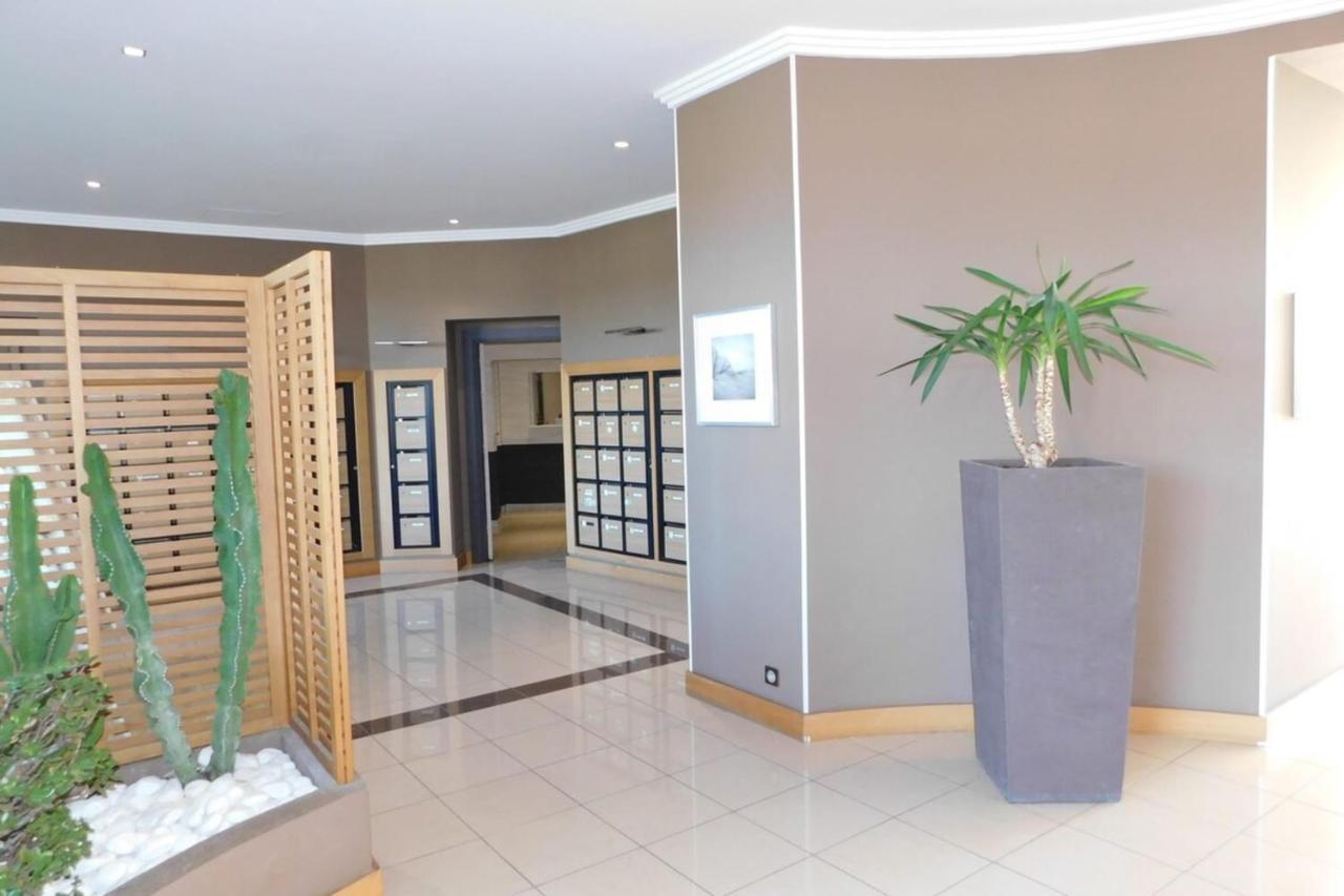 Апартаменты "T2 "Antibes Les Pins 3" Air Conditionned Sea View With Parking And Pool" Экстерьер фото